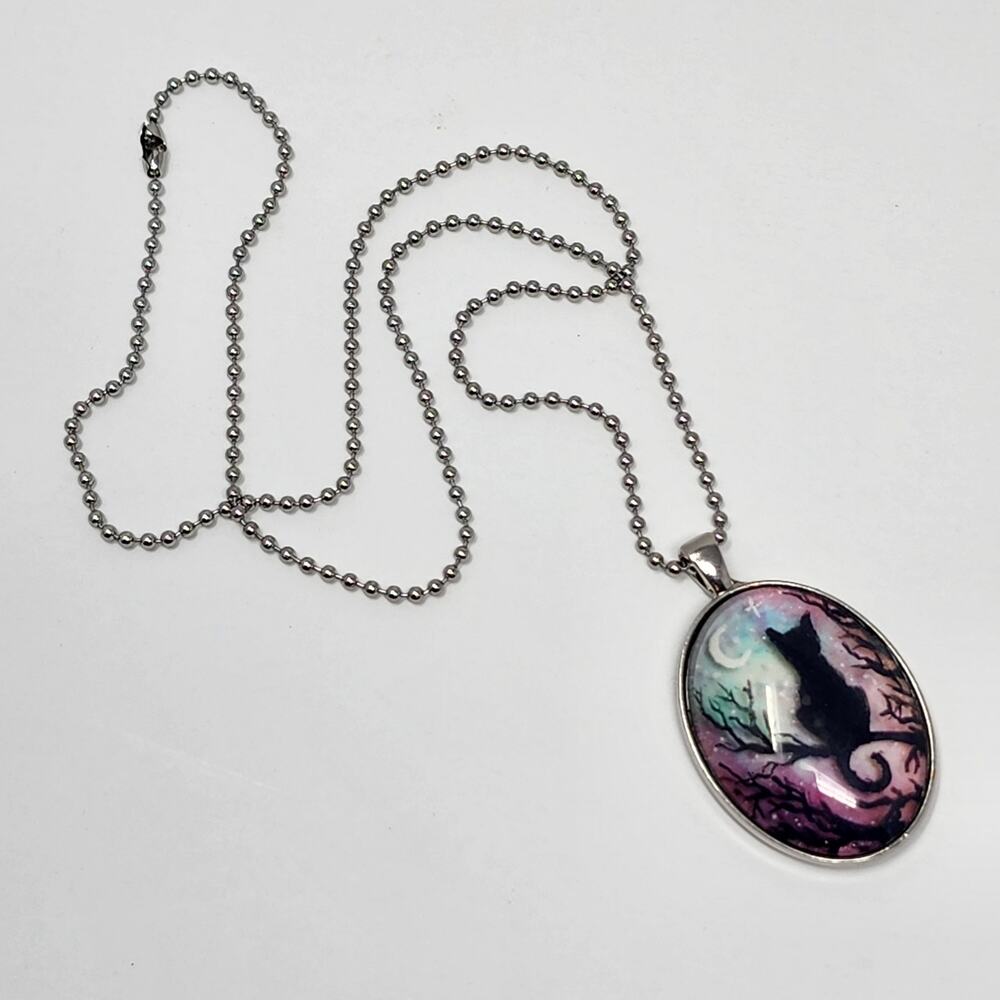 Crossing Paths Black Cat Oval Pendant Necklace - Picture 3 of 6